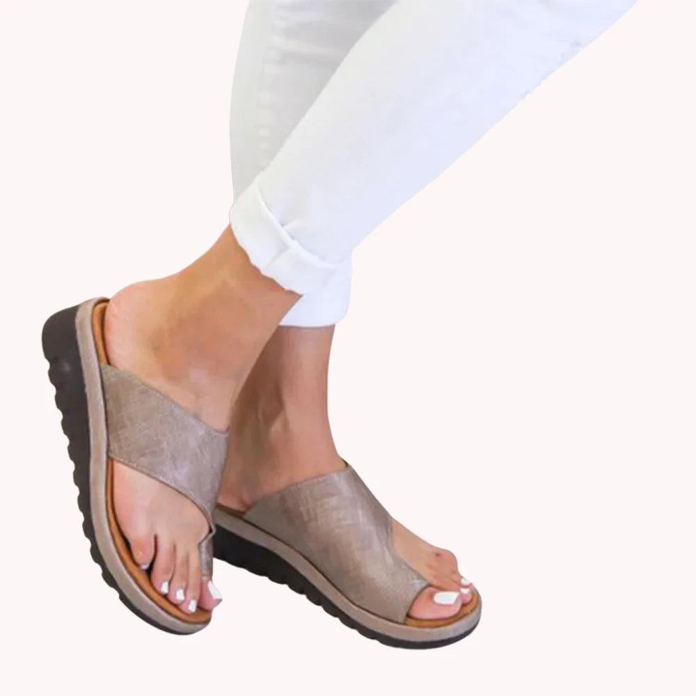 Orthopedic Sandals for Sensitive Feet